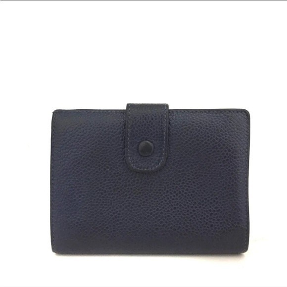 /1J1135 CHANEL CC Logo Caviar Skin Bifold Wallet - Picture 4 of 9